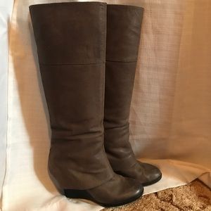 Heel wedge boots! Like new!